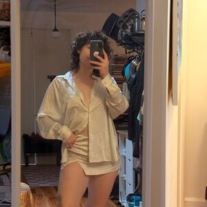 Abercrombie & Fitch Cream Satin Skort with Wilfred Satin Shirt Set